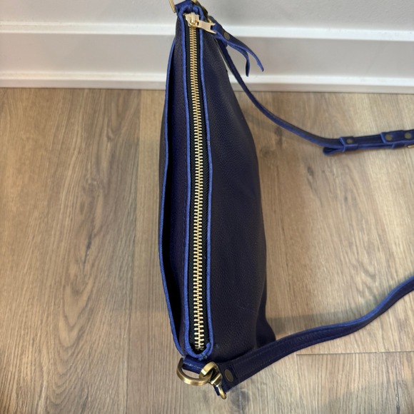 Portland Leather Goods Indigo Blue Pebbled Leather Crossbody Bag Zip Top Handbag - Picture 10 of 12